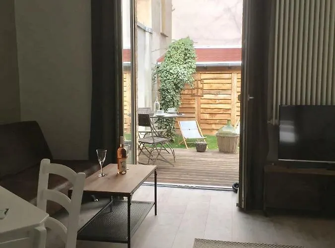 Auf Der Insel Am Cafe Jacob Werder (Havel)